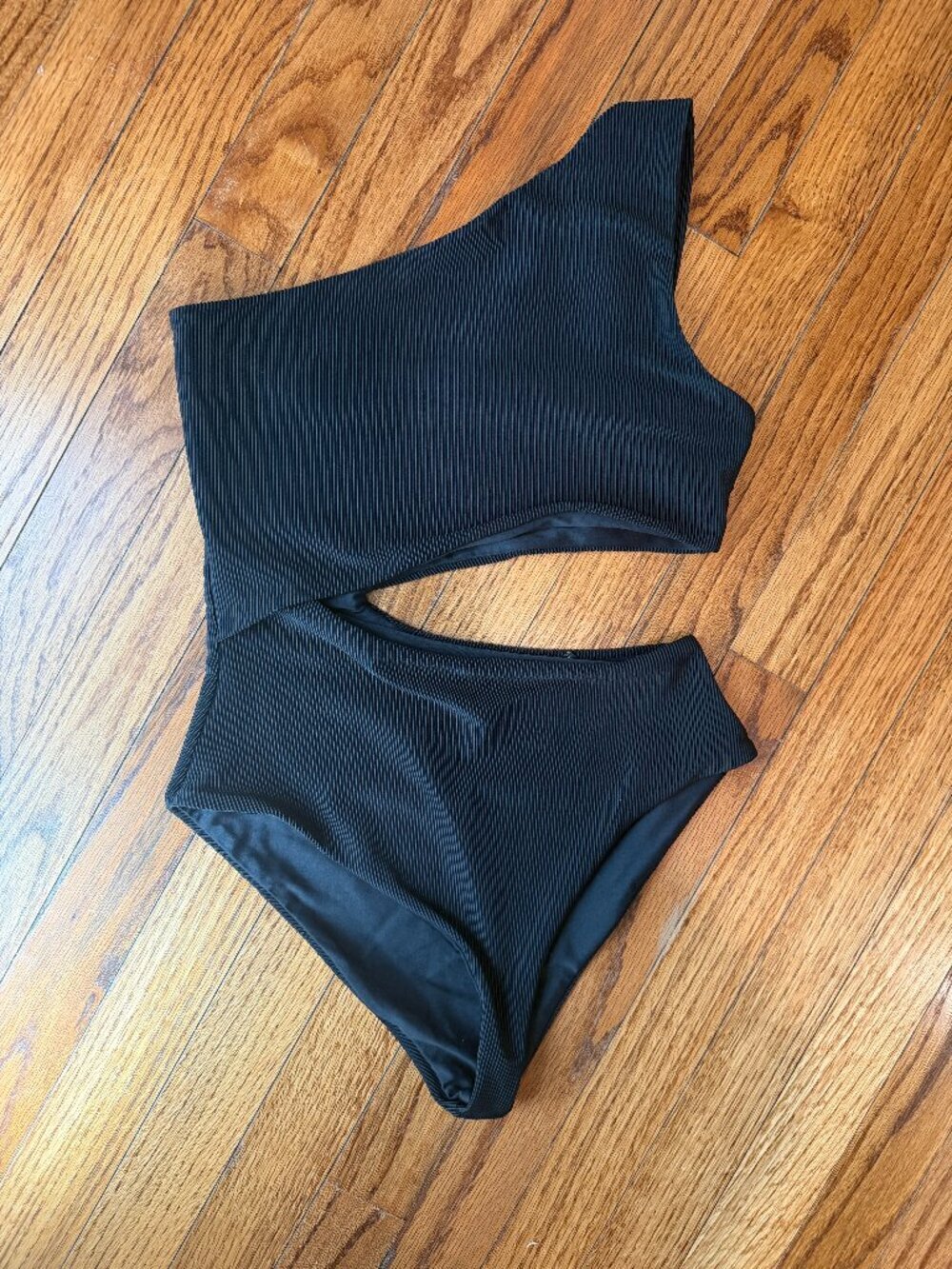 Like-New Women's Beach Riot Celine One Piece Black Bathing Suit, Size: Small
